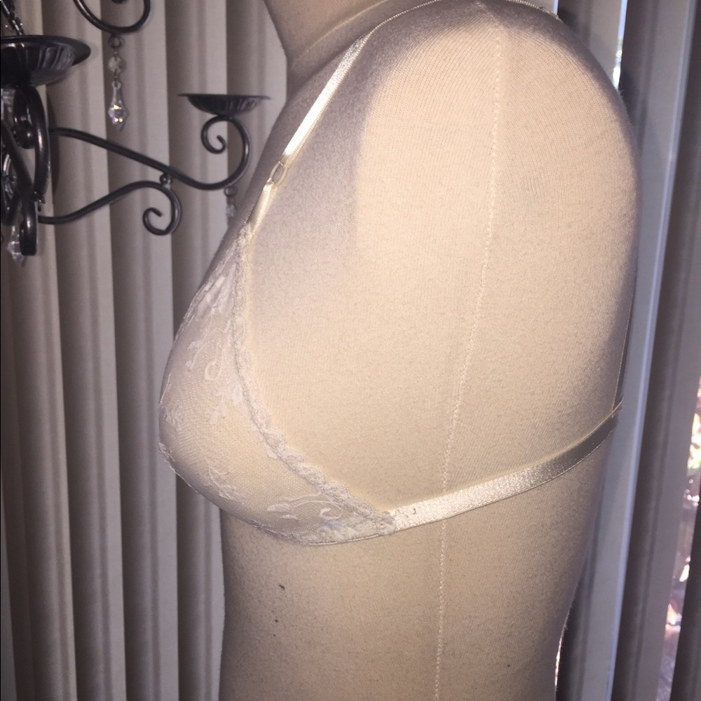 Bralette - Picture 3 of 5